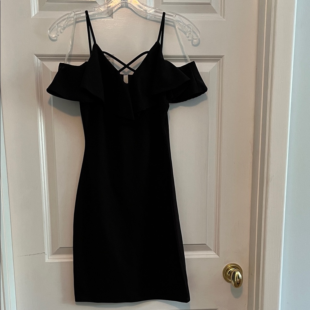 Chic Black Ruffle Off-Shoulder Mini Dress